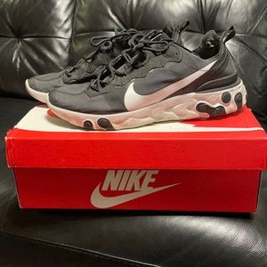 Men’s Nike React Element 55
